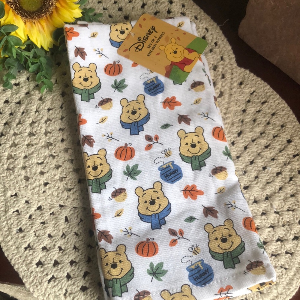 Disney Winnie the Pooh FALL Kitchen Towels